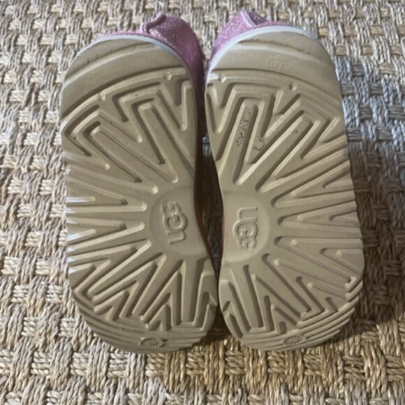UGG Unisex Child Kids Classic Short II Glitter Fashion Boot in Pink - Picture 11 of 12